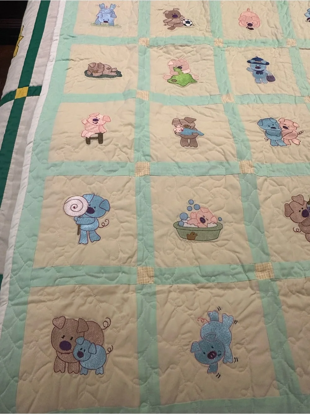 Cute Animal Patchwork Baby Quilt in Mint and Cream